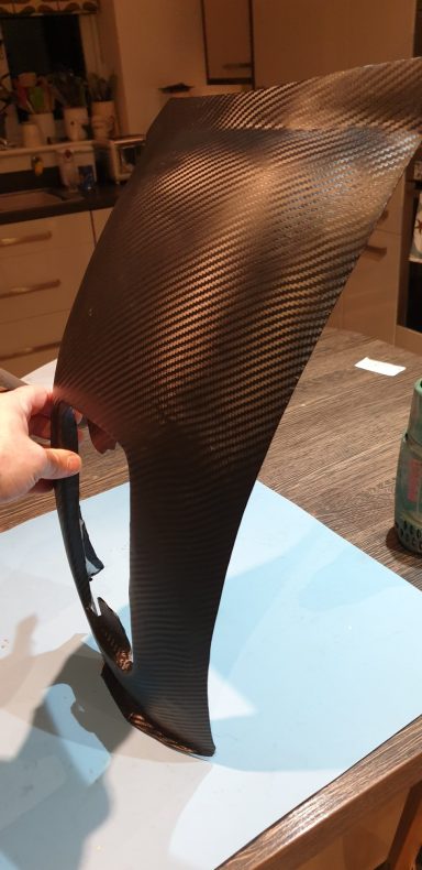 Mini rear quarter panel - In aluminium, with carbon fibre vinyl wrap